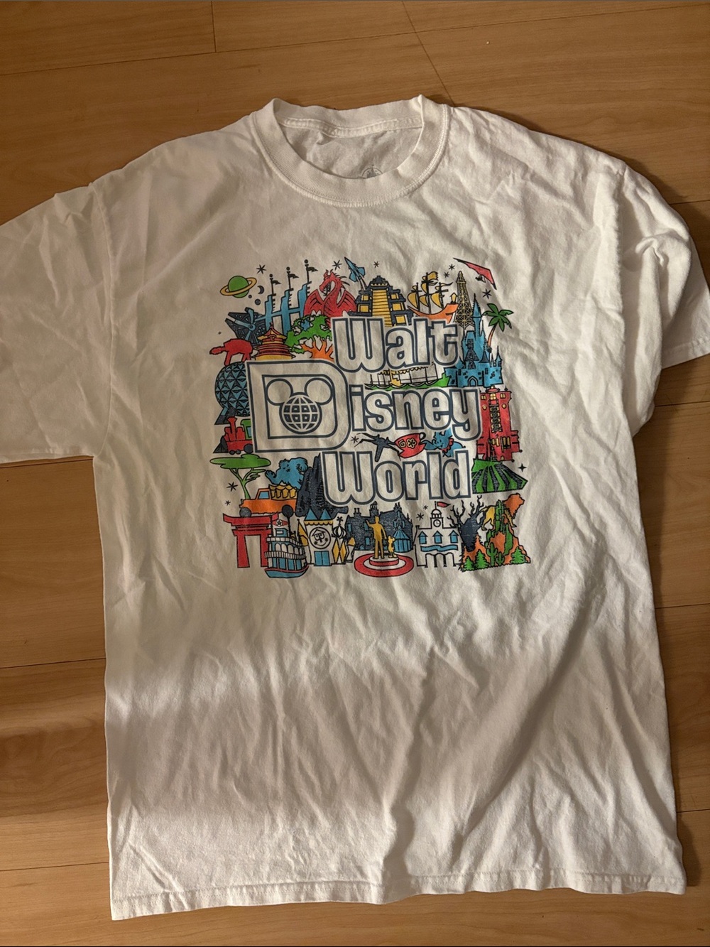 Disney White Walt Disney World Graphic Tee with Multicolor Park Icons